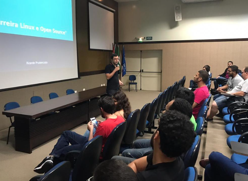 Ricardo teaching